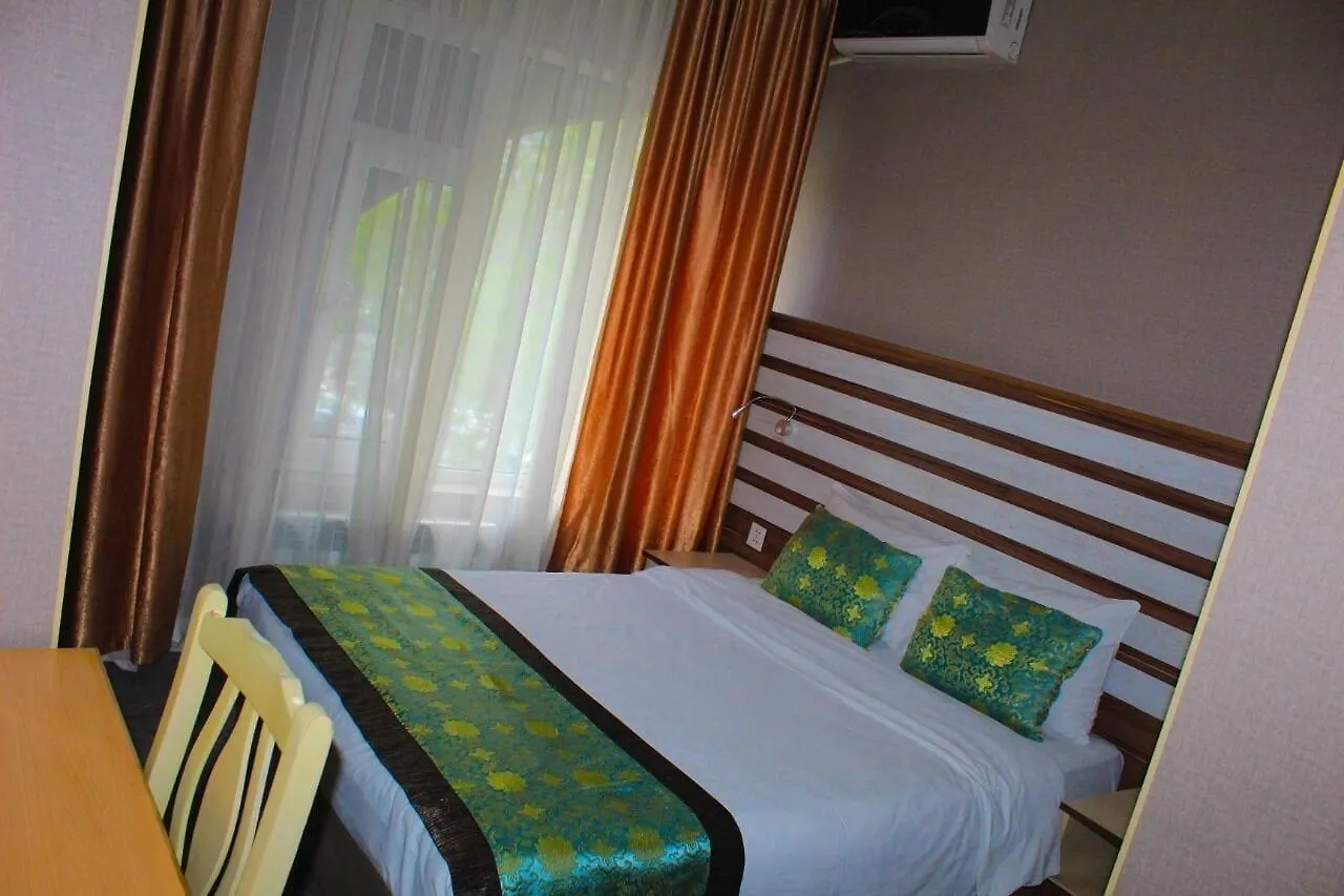 Rigs Hotel City Center Baku 3*,